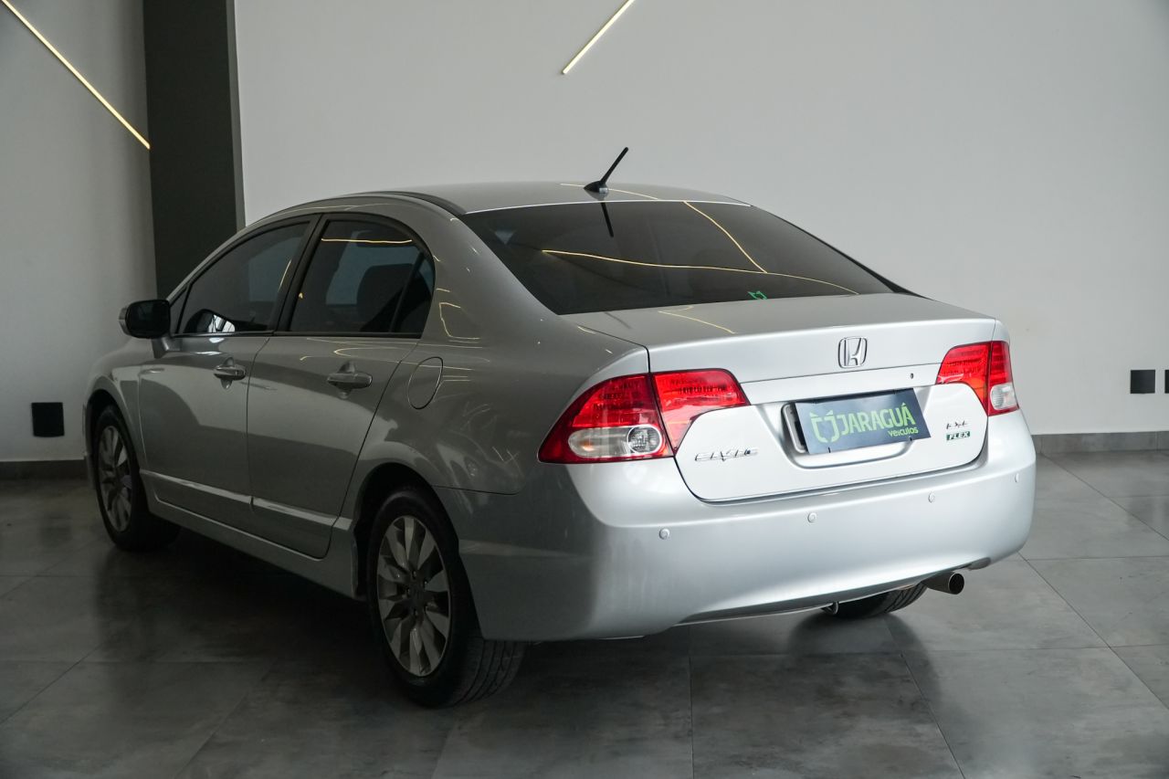 Honda Civic 1.8 16V 4P FLEX LXL AUTOMÁTICO 2011 Prata - foto 4