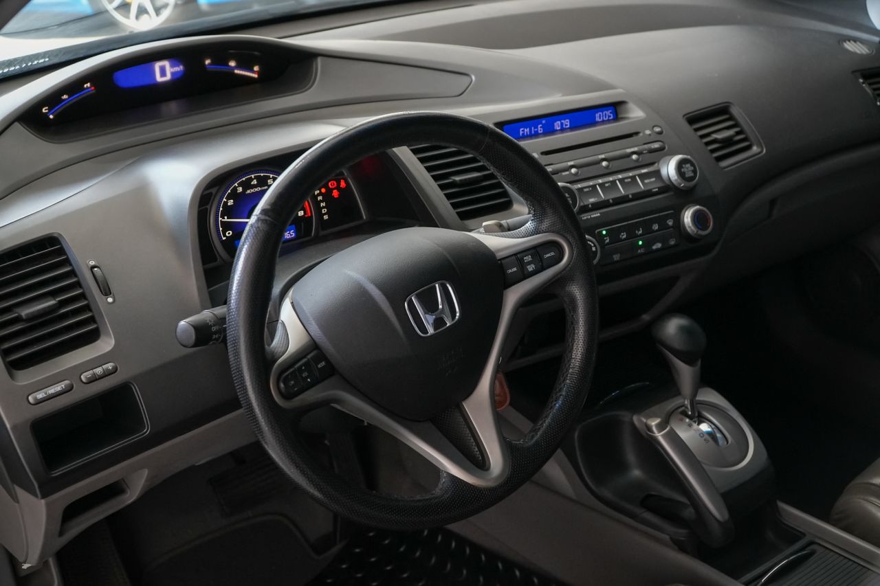 Honda Civic 1.8 16V 4P FLEX LXL AUTOMÁTICO 2011 Prata - foto 16