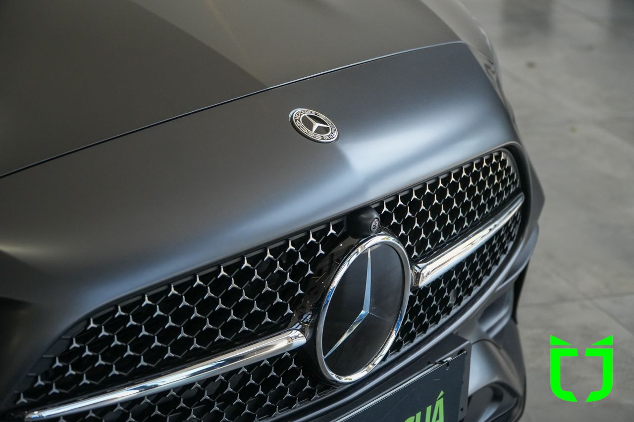 Mercedes-benz C 300 2.0 16V 4P EQ BOOST TURBO HÍBRIDO AMG LINE 9G-TRONIC AUTOMÁTICO 2024 Cinza - foto 8