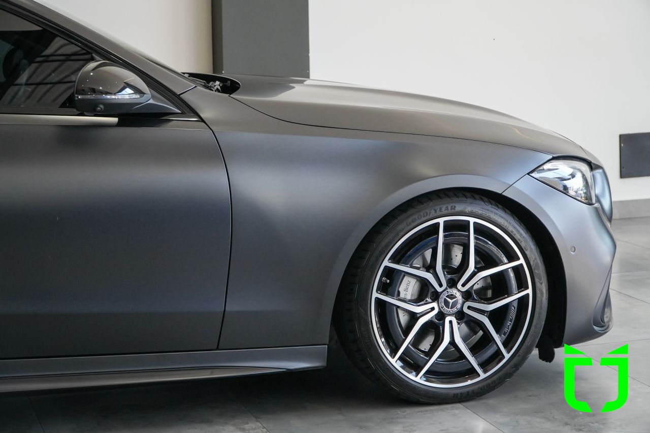 Mercedes-benz C 300 2.0 16V 4P EQ BOOST TURBO HÍBRIDO AMG LINE 9G-TRONIC AUTOMÁTICO 2024 Cinza - foto 31