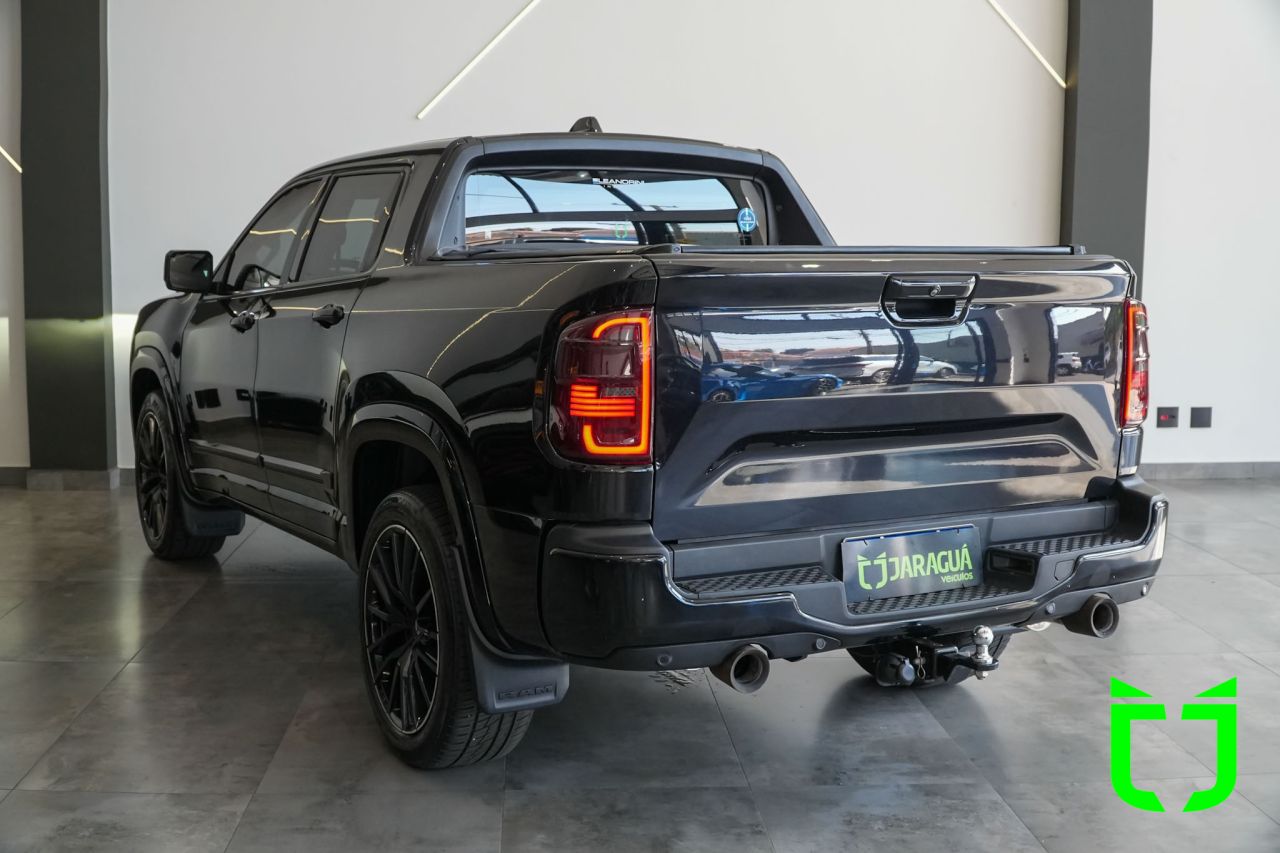 Ram Rampage 2.0 4P HURRICANE 4 TURBO LARAMIE 4X4 AUTOMÁTICO 2024 Preto - foto 4