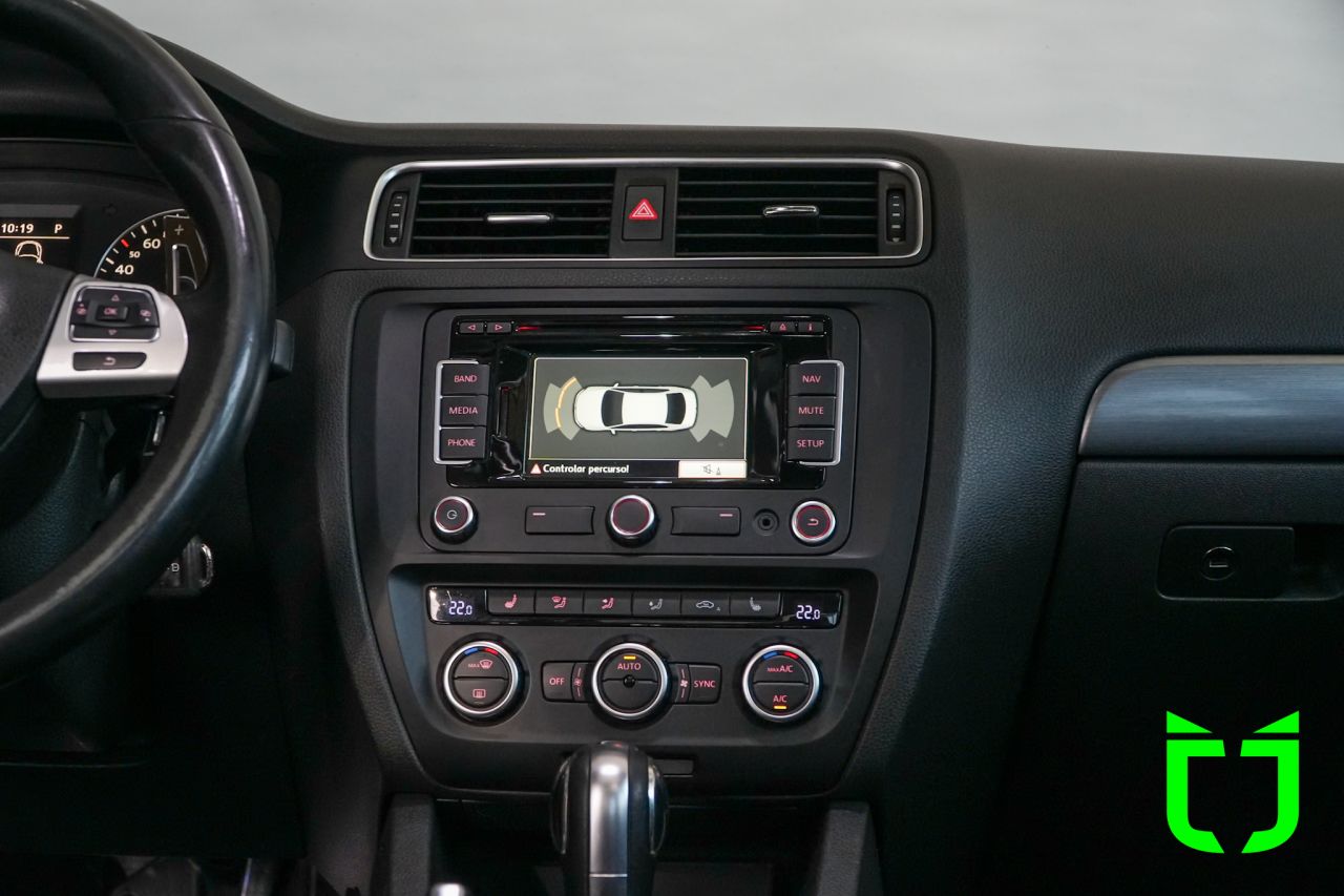Volkswagen Jetta 2.0 4P TSI HIGHLINE 211 CV AUTOMÁTICO 2014 Branco - foto 16