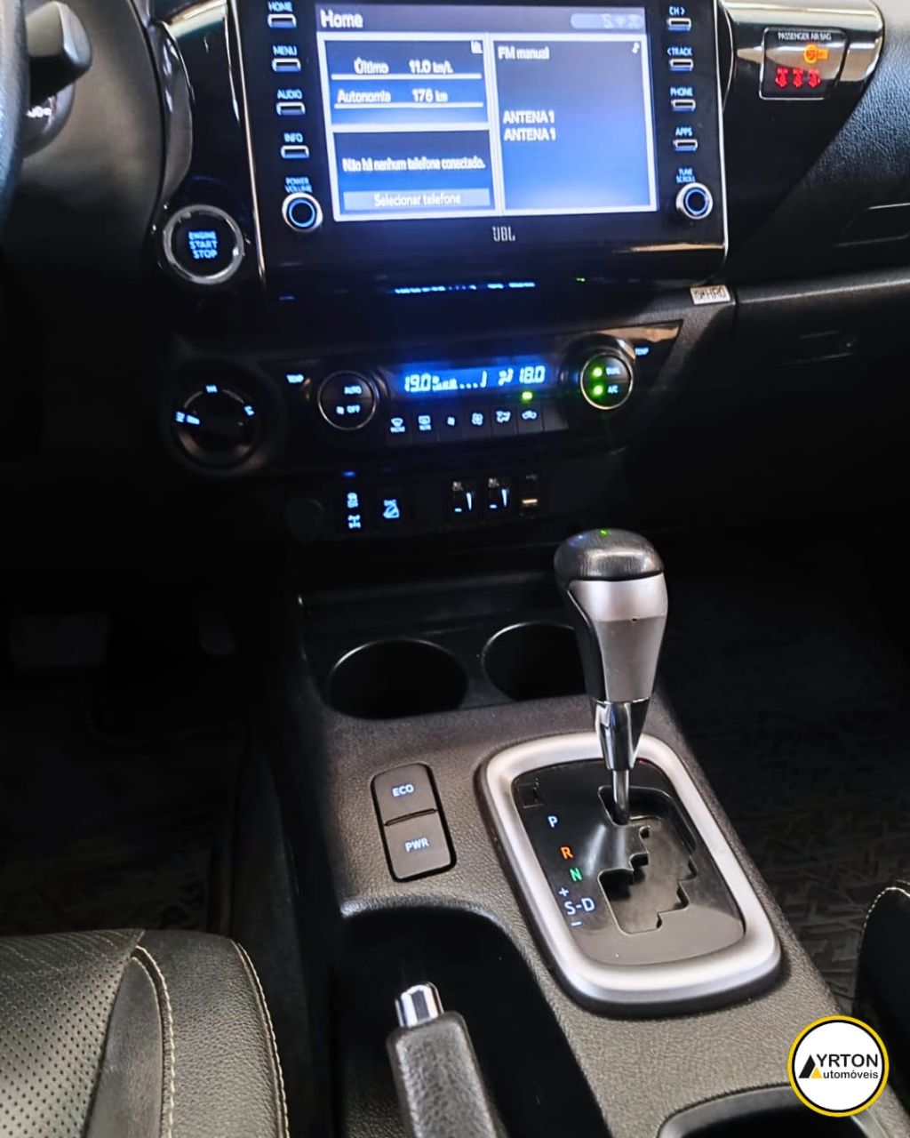 Toyota Hilux Caminhonete 2.8 16v Srx 4x4 Diesel Cabine Dupla Automático Preto 2023 - Ayrton Automóveis