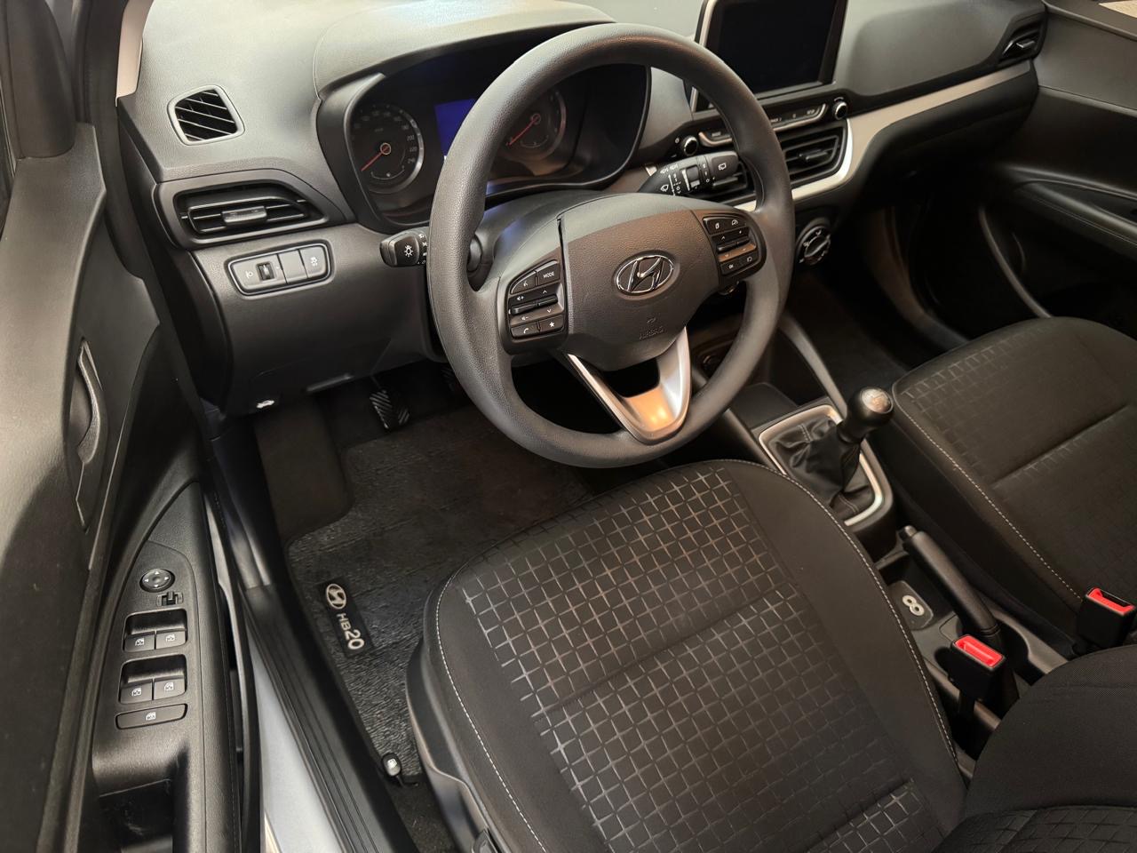 Hyundai Hb 20 Hatch 1.0 12v 4p Flex Comfort Prata 2025 - Ayrton Automóveis