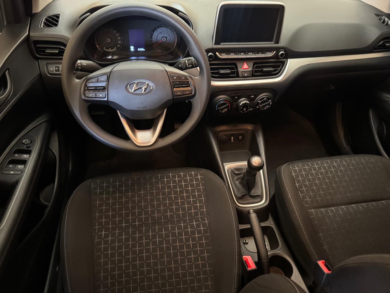 Hyundai Hb 20 Hatch 1.0 12v 4p Flex Comfort Prata 2025 - Ayrton Automóveis
