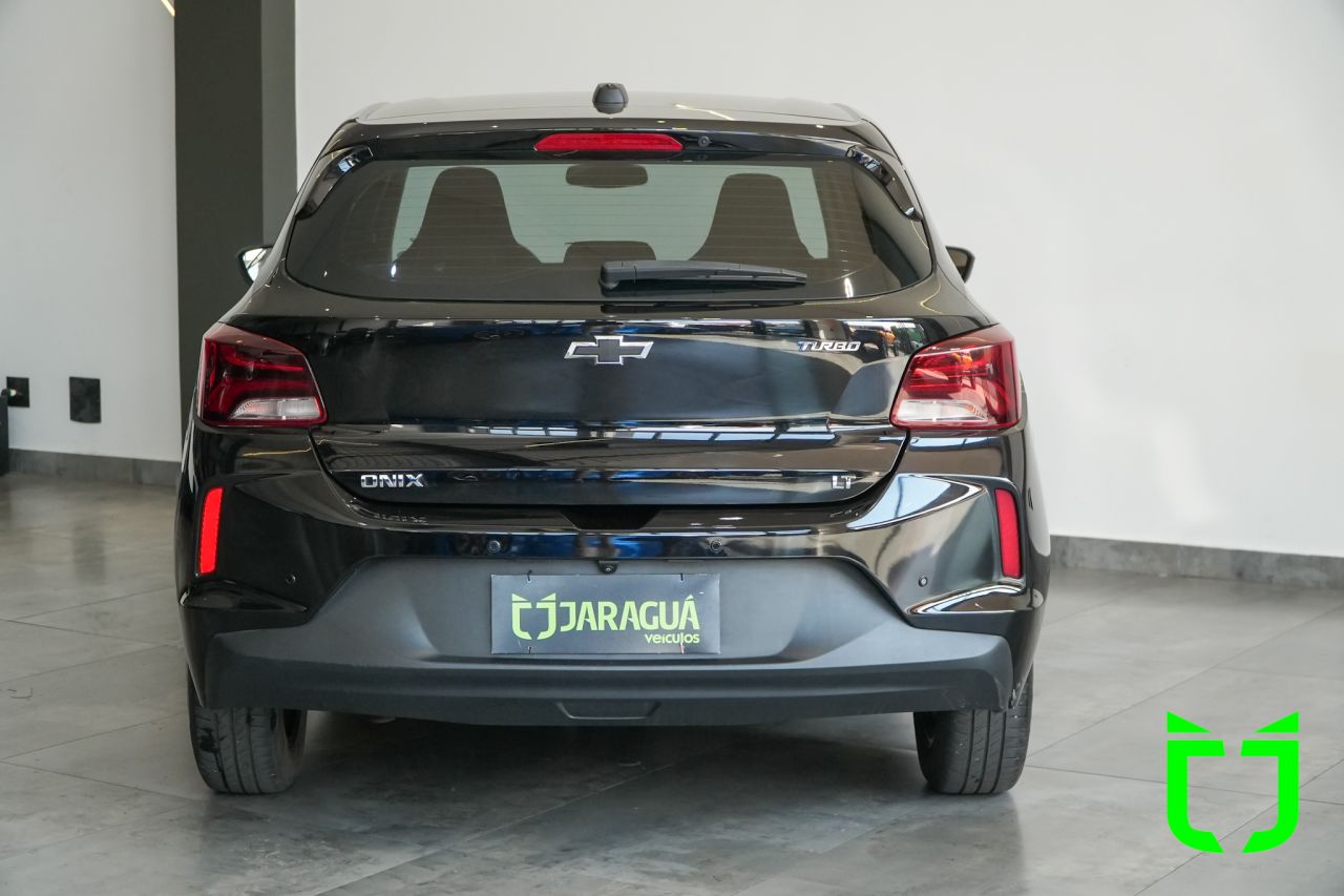Chevrolet Onix Hatch 1.0 12V 4P FLEX LT TURBO AUTOMÁTICO 2024 Preto - foto 5