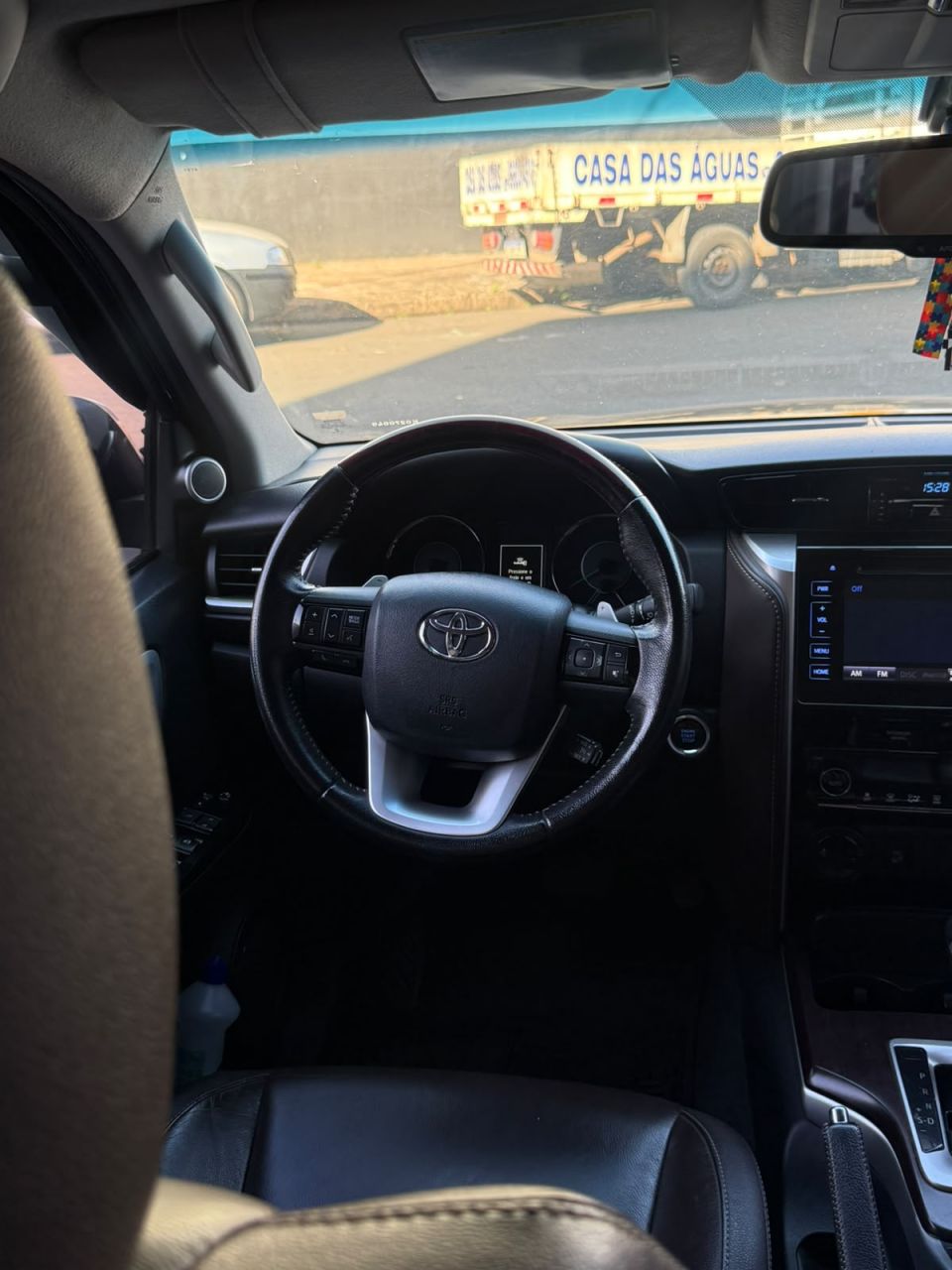 Toyota Hilux SW4 2.8 4P SRX 4X4 TURBO DIESEL AUTOMÁTICO 2019 Cinza - foto 10