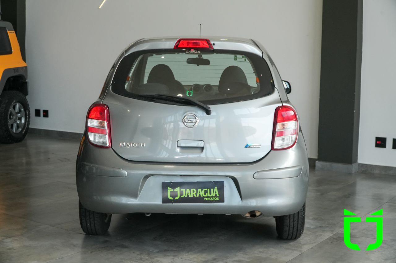 Nissan March 1.0 12V 4P S FLEX 2014 Cinza - foto 5