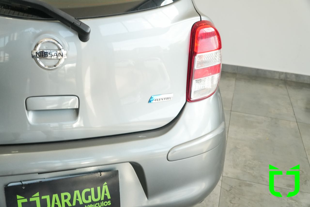 Nissan March 1.0 12V 4P S FLEX 2014 Cinza - foto 8