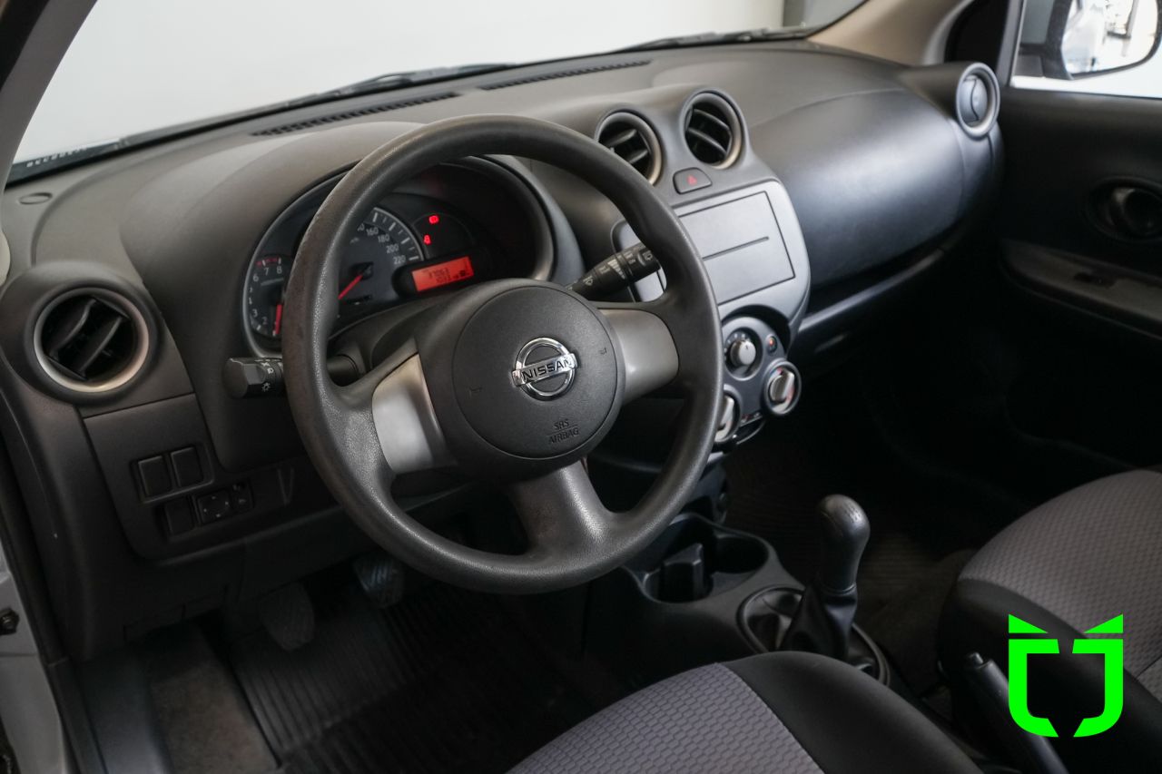 Nissan March 1.0 12V 4P S FLEX 2014 Cinza - foto 13