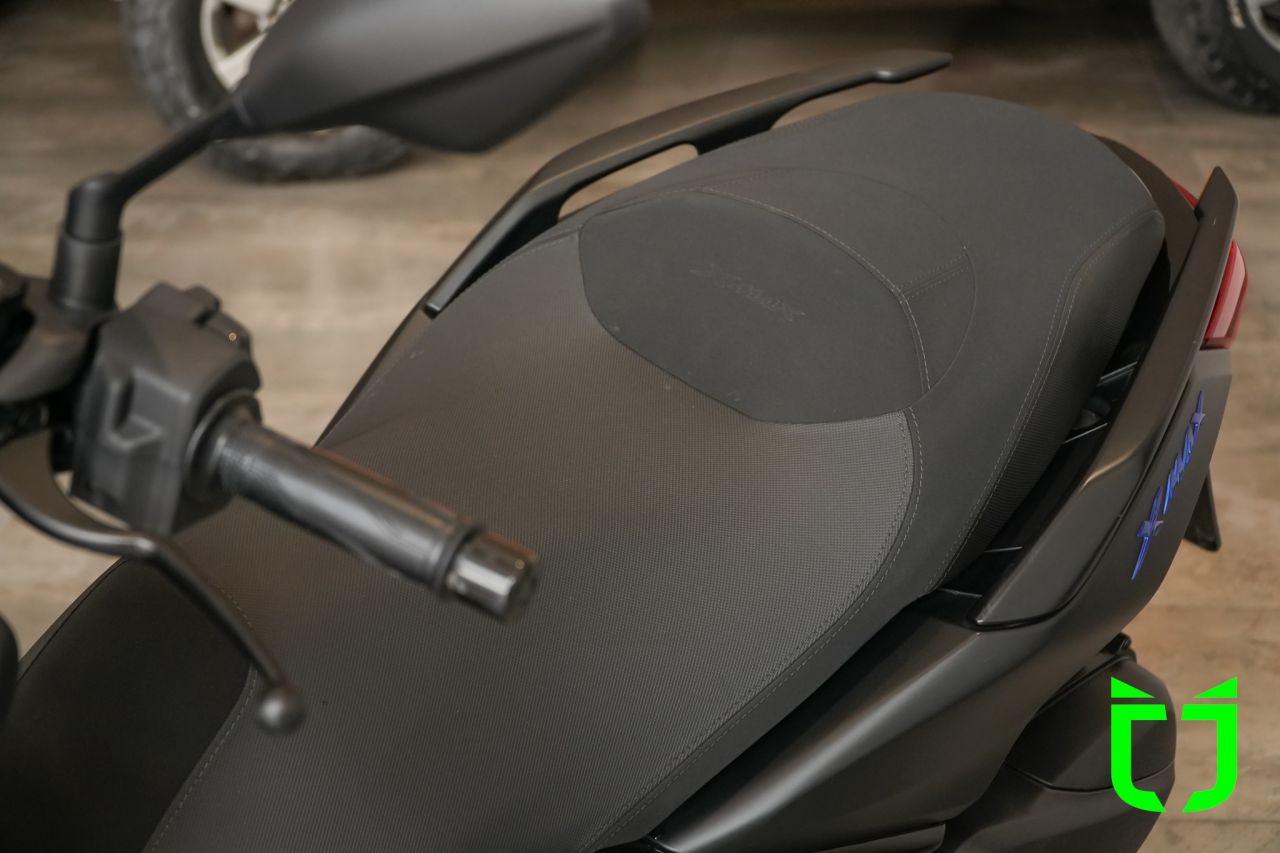 Yamaha XMax 300 N/D 2026 Preto - foto 11