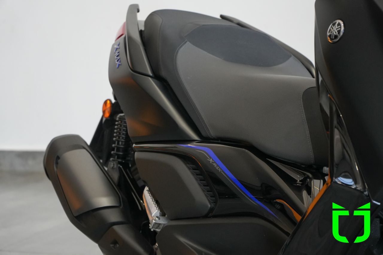 Yamaha XMax 300 N/D 2026 Preto - foto 4