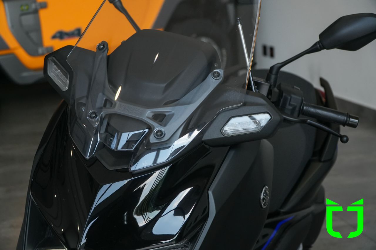 Yamaha XMax 300 N/D 2026 Preto - foto 9