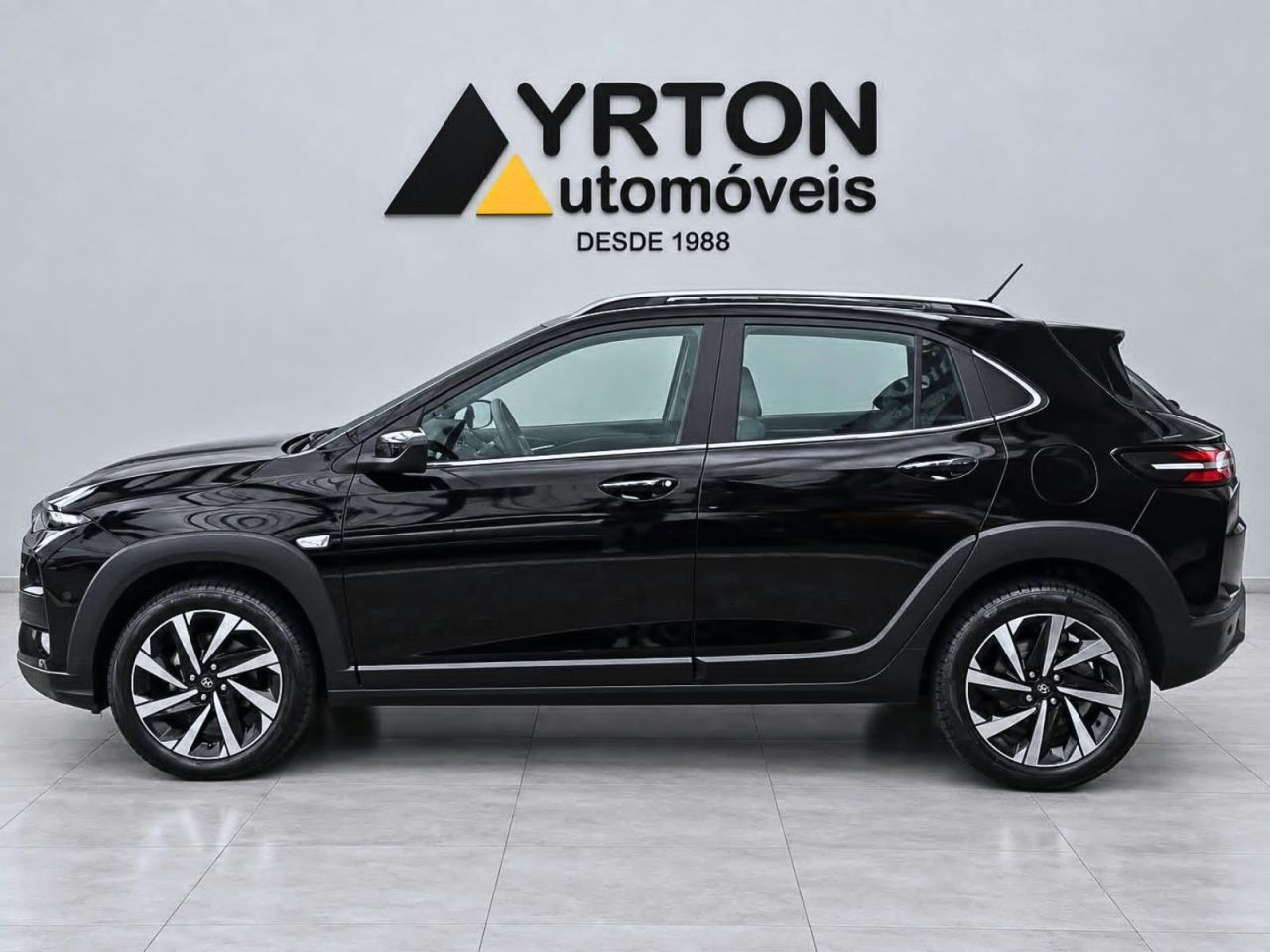 Chevrolet Sonic Hatch 1.0 12v 4p Flex Premier Turbo Automático Preto 2027 - Ayrton Automóveis