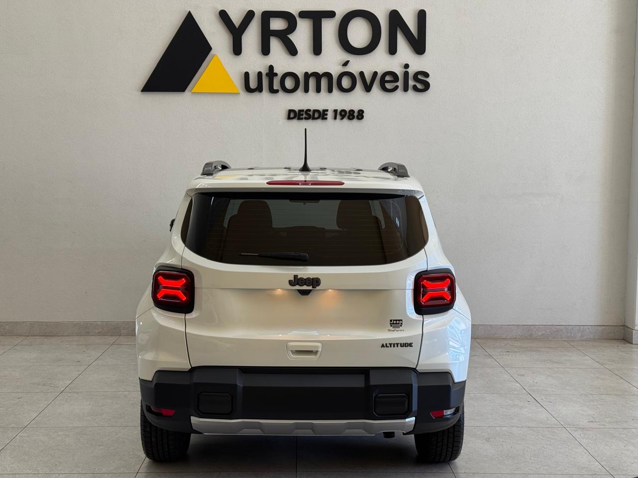 Jeep Renegade 1.3 16v 4p Flex T270 Altitude Turbo Automático Branco 2027 - Ayrton Automóveis