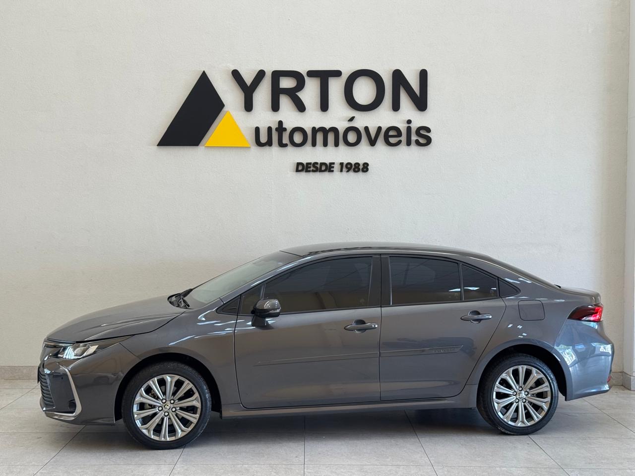 Toyota Corolla 2.0 16v 4p Xei Flex Automático Cinza 2023 - Ayrton Automóveis