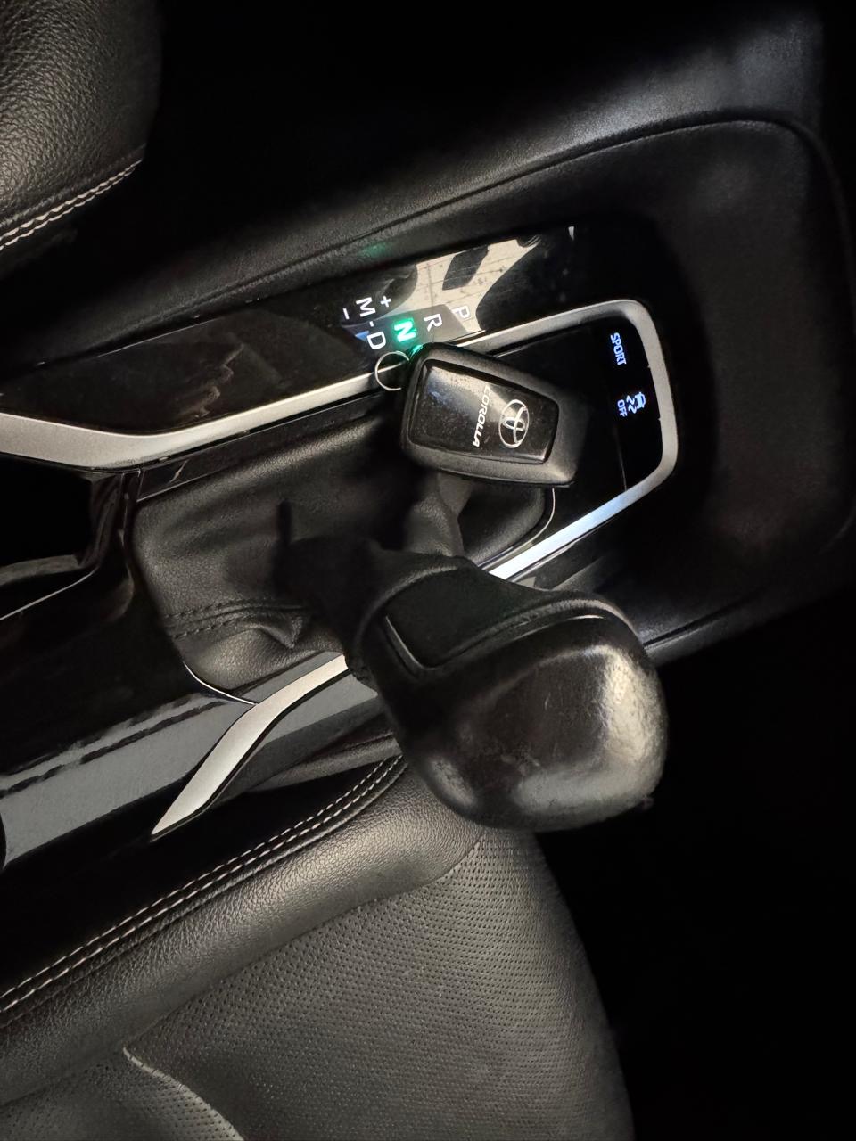 Toyota Corolla 2.0 16v 4p Xei Flex Automático Cinza 2023 - Ayrton Automóveis