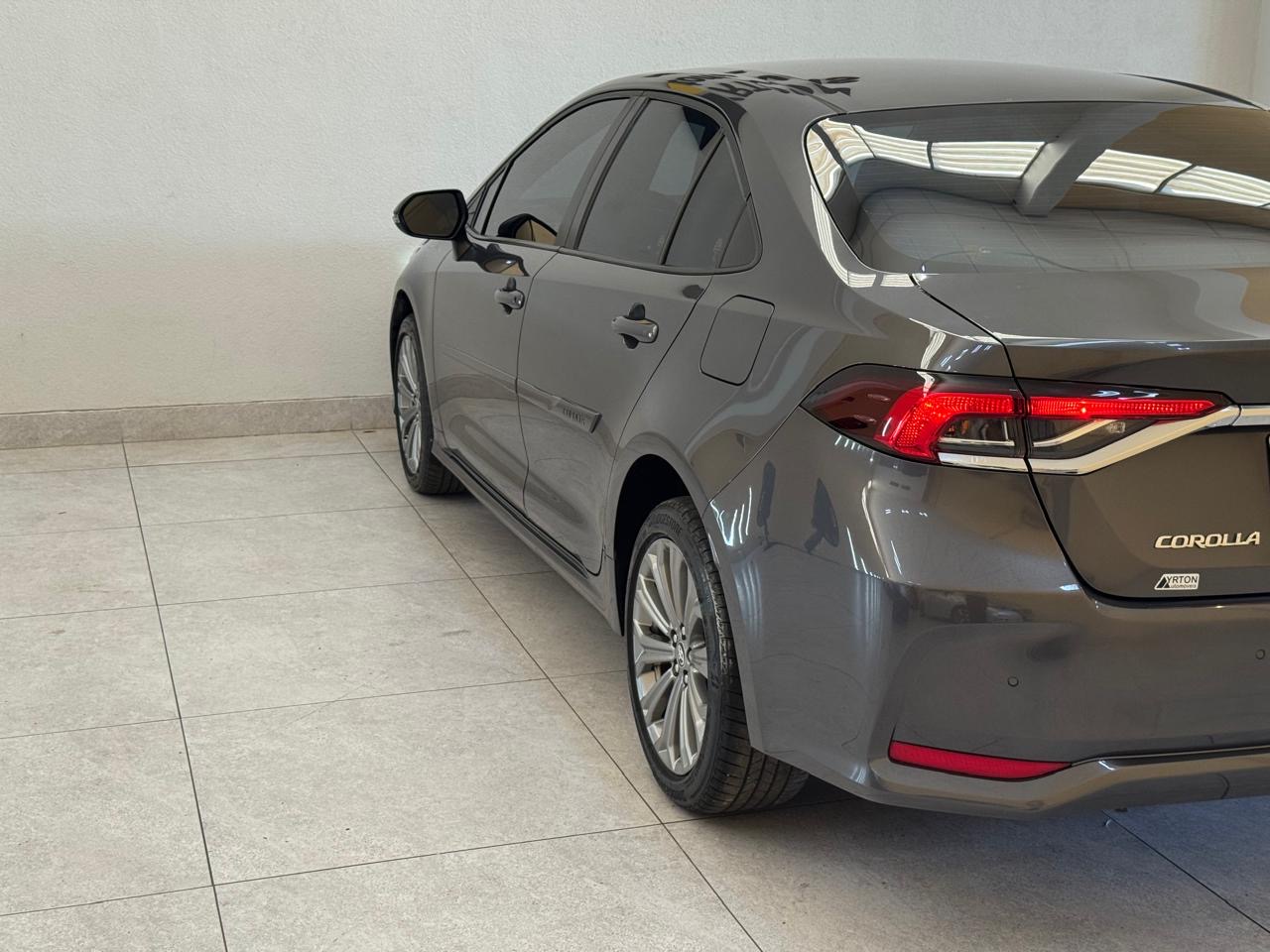 Toyota Corolla 2.0 16v 4p Xei Flex Automático Cinza 2023 - Ayrton Automóveis