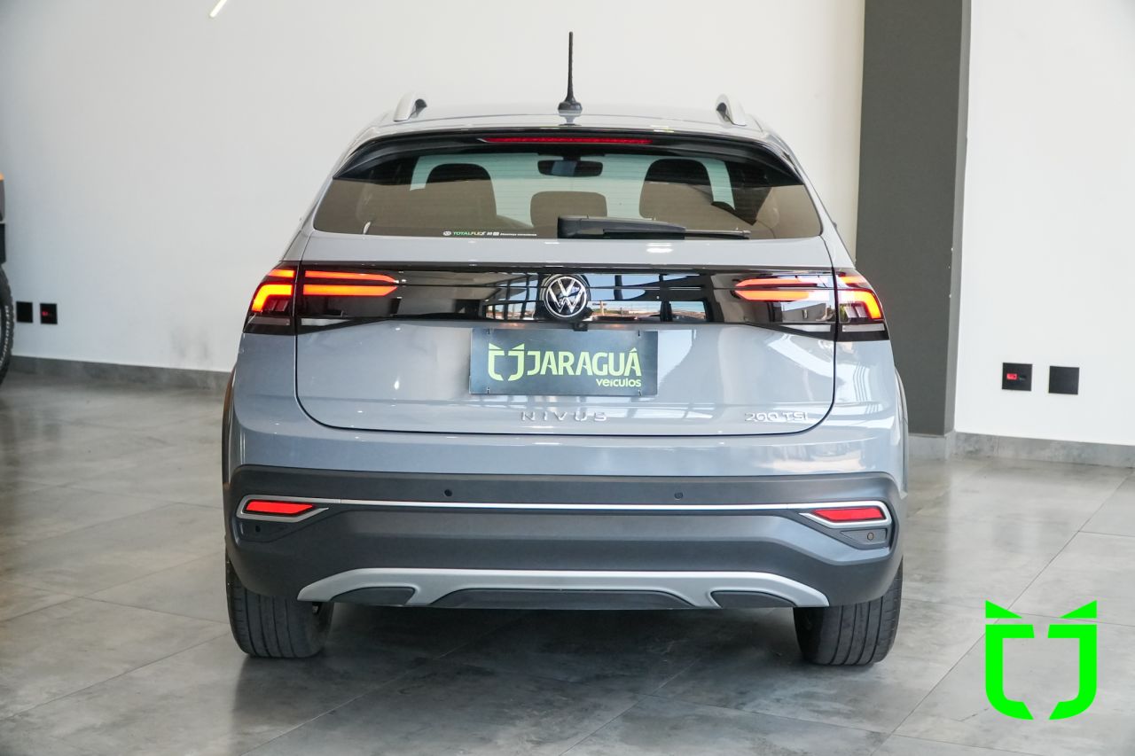 Volkswagen Nivus 1.0 4P FLEX 200 TSI HIGHLINE TURBO AUTOMÁTICO 2024 Cinza - foto 5