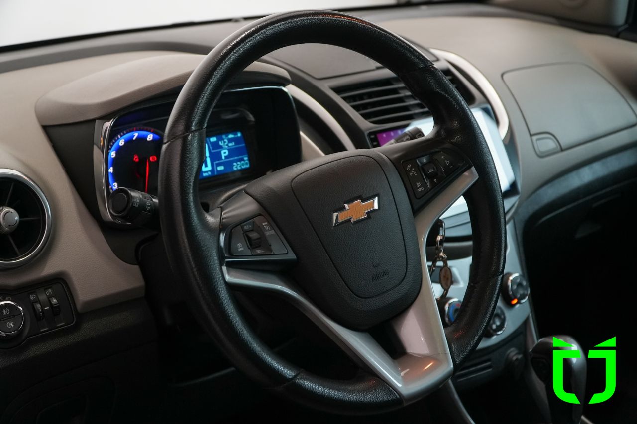 Chevrolet Tracker 1.8 16V 4P FLEX LTZ AUTOMÁTICO 2014 Branco - foto 13