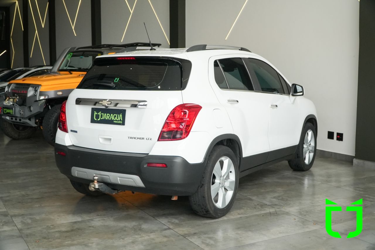 Chevrolet Tracker 1.8 16V 4P FLEX LTZ AUTOMÁTICO 2014 Branco - foto 6