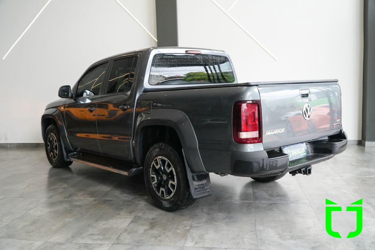 Volkswagen Amarok 3.0 V6 CABINE DUPLA COMFORT 4X4 TURBO INTERCOOLER AUTOMÁTICO 2023 Cinza - foto 4