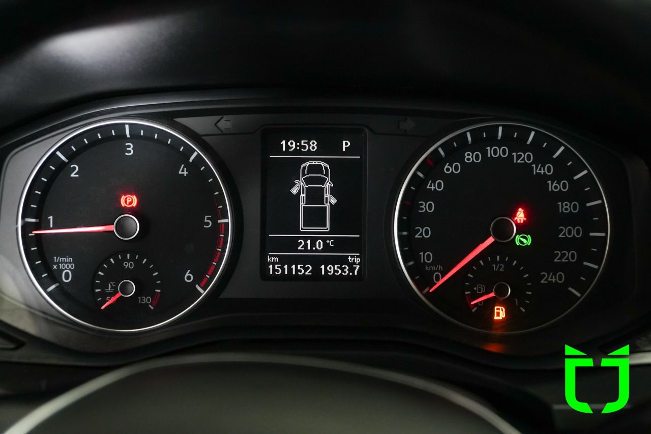Volkswagen Amarok 3.0 V6 CABINE DUPLA COMFORT 4X4 TURBO INTERCOOLER AUTOMÁTICO 2023 Cinza - foto 9
