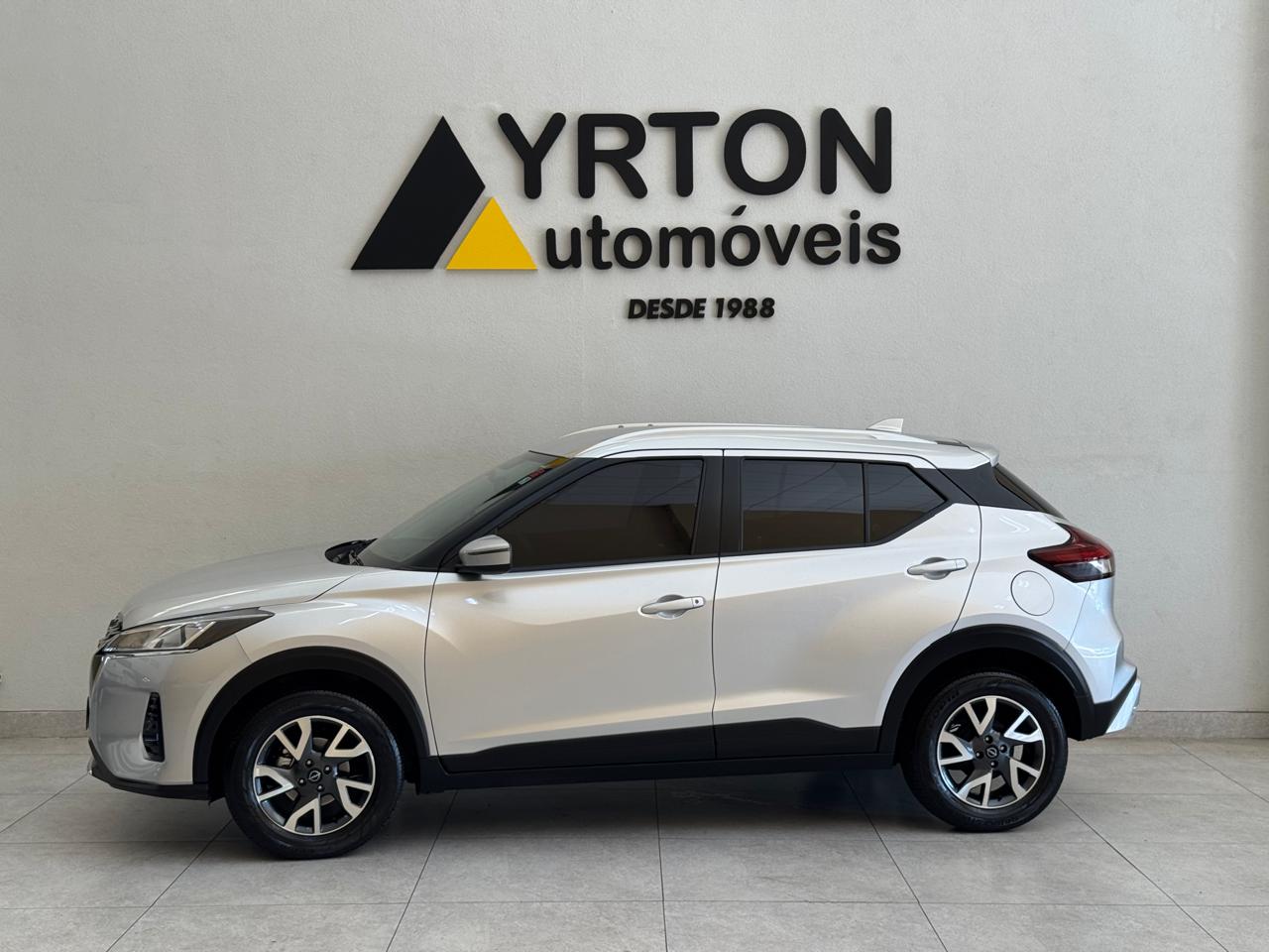 Nissan Kicks 1.6 16v 4p Flexstart Sense Xtronic Automático Cvt Prata 2024 - Ayrton Automóveis