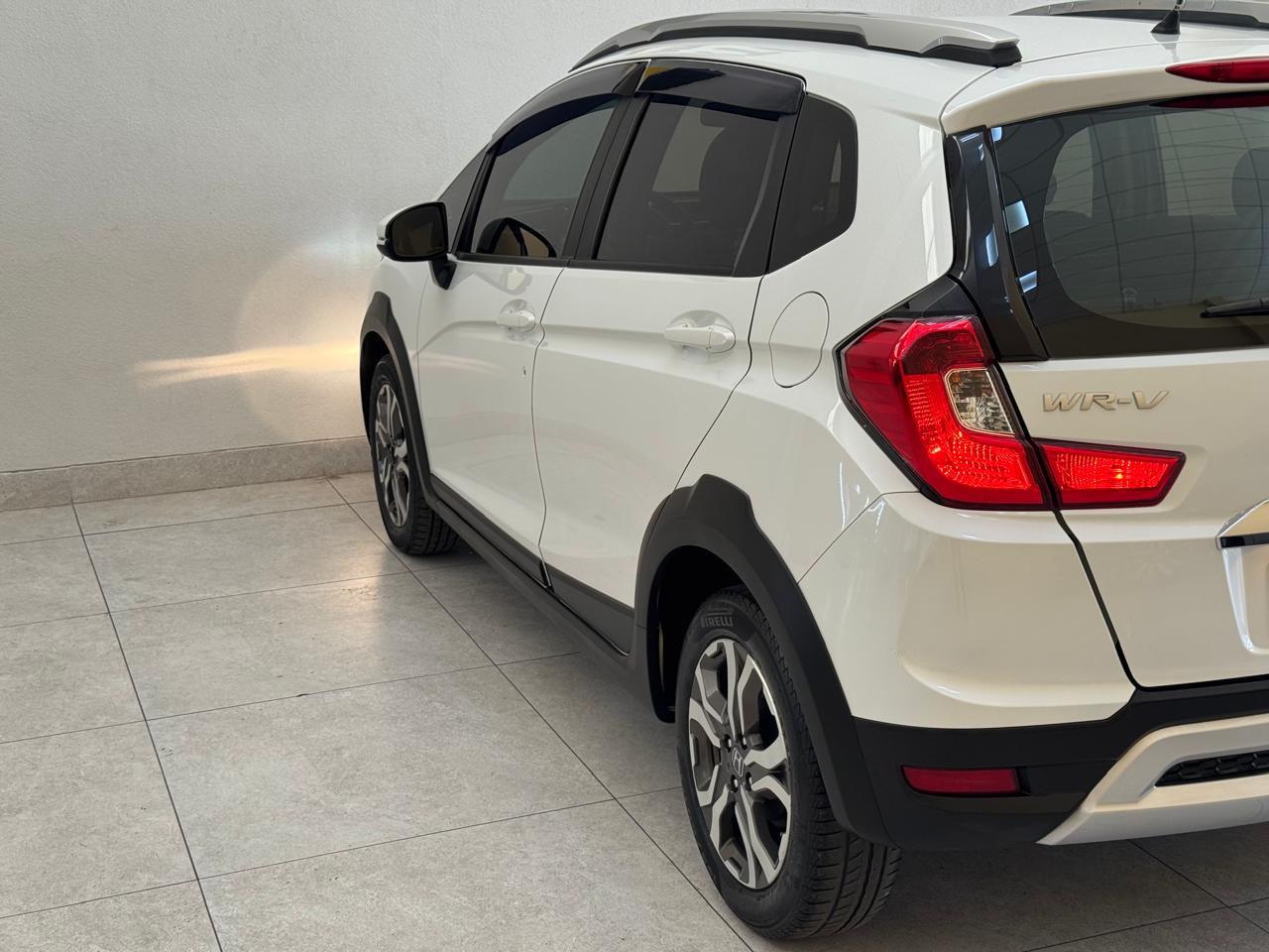 Honda Wr-v 1.5 16v 4p Ex Flex Automático Cvt Branco 2018 - Ayrton Automóveis