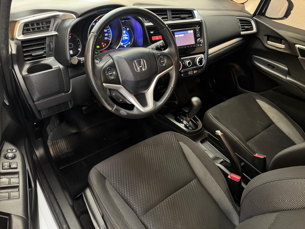 Honda Wr-v 1.5 16v 4p Ex Flex Automático Cvt Branco 2018 - Ayrton Automóveis