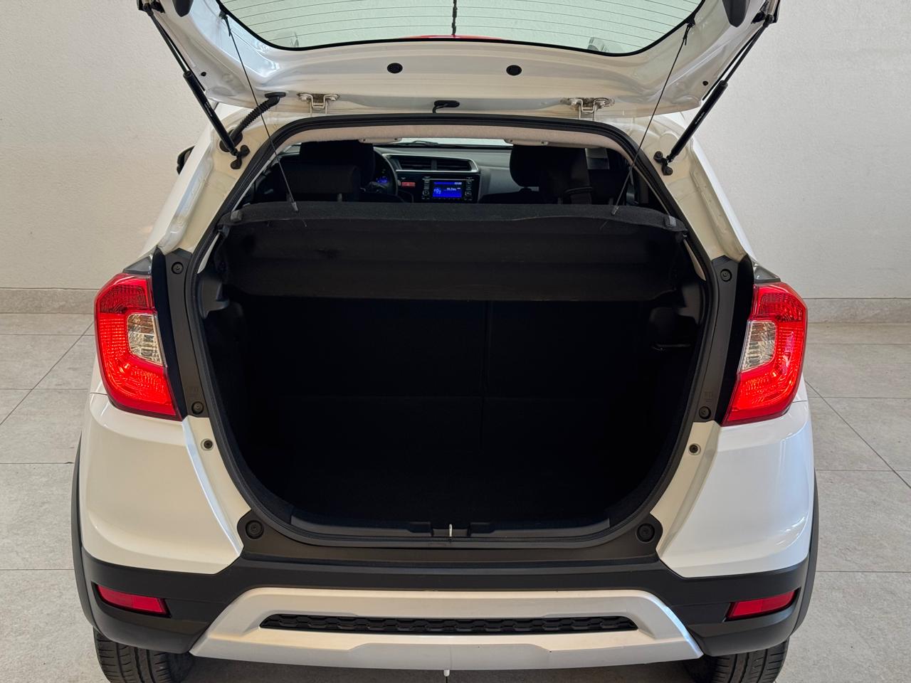 Honda Wr-v 1.5 16v 4p Ex Flex Automático Cvt Branco 2018 - Ayrton Automóveis