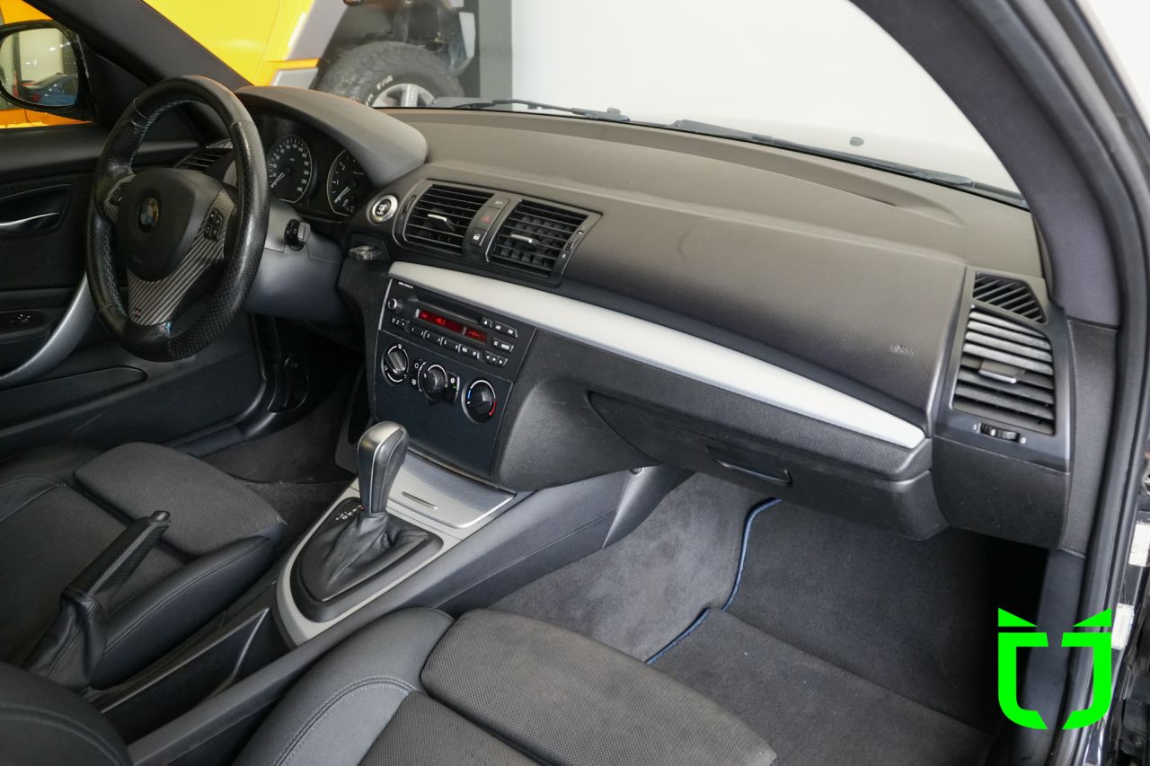 Bmw 118I 2.0 16V 4P HATCH AUTOMÁTICO 2012 Preto - foto 13