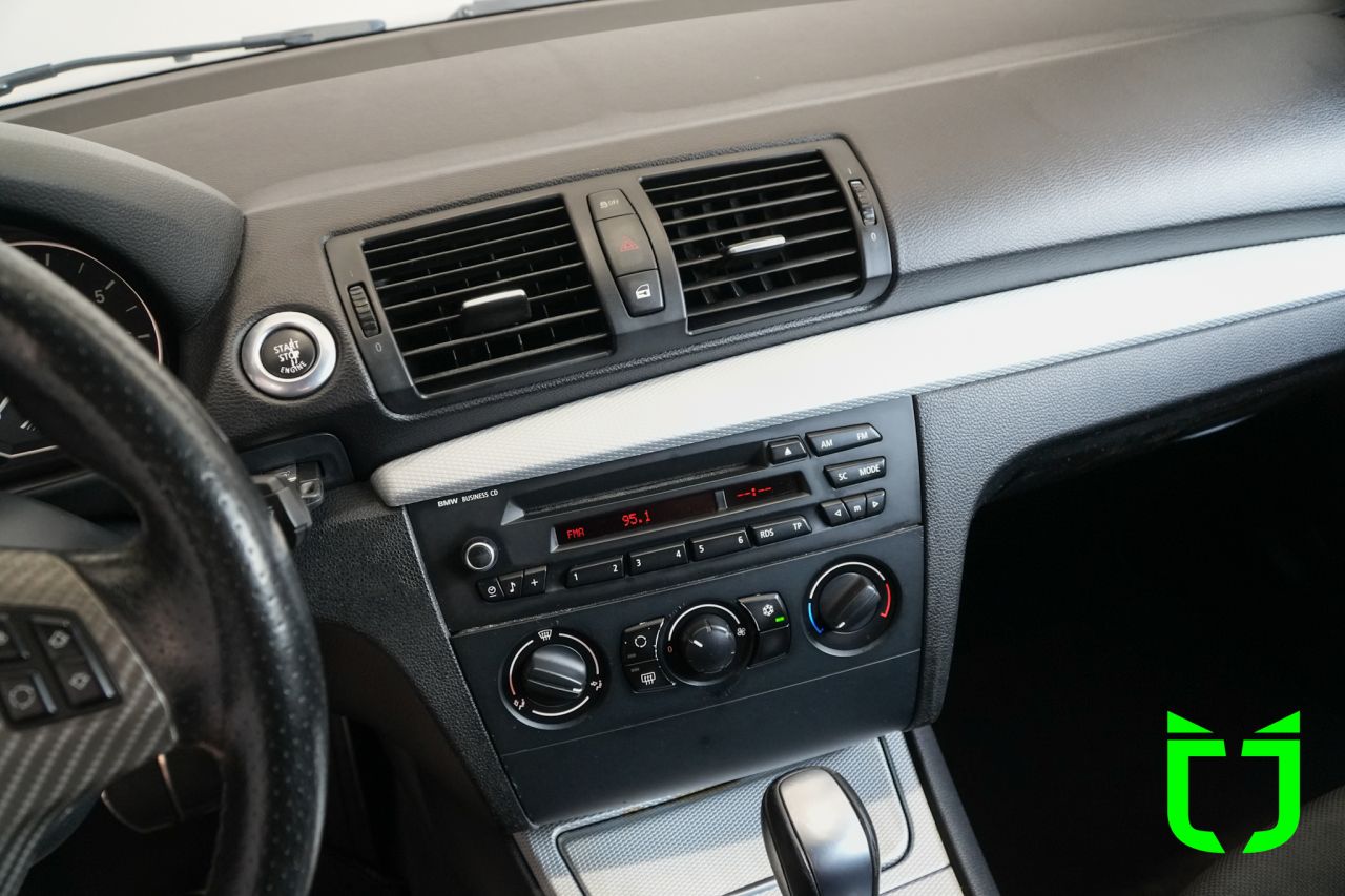 Bmw 118I 2.0 16V 4P HATCH AUTOMÁTICO 2012 Preto - foto 10