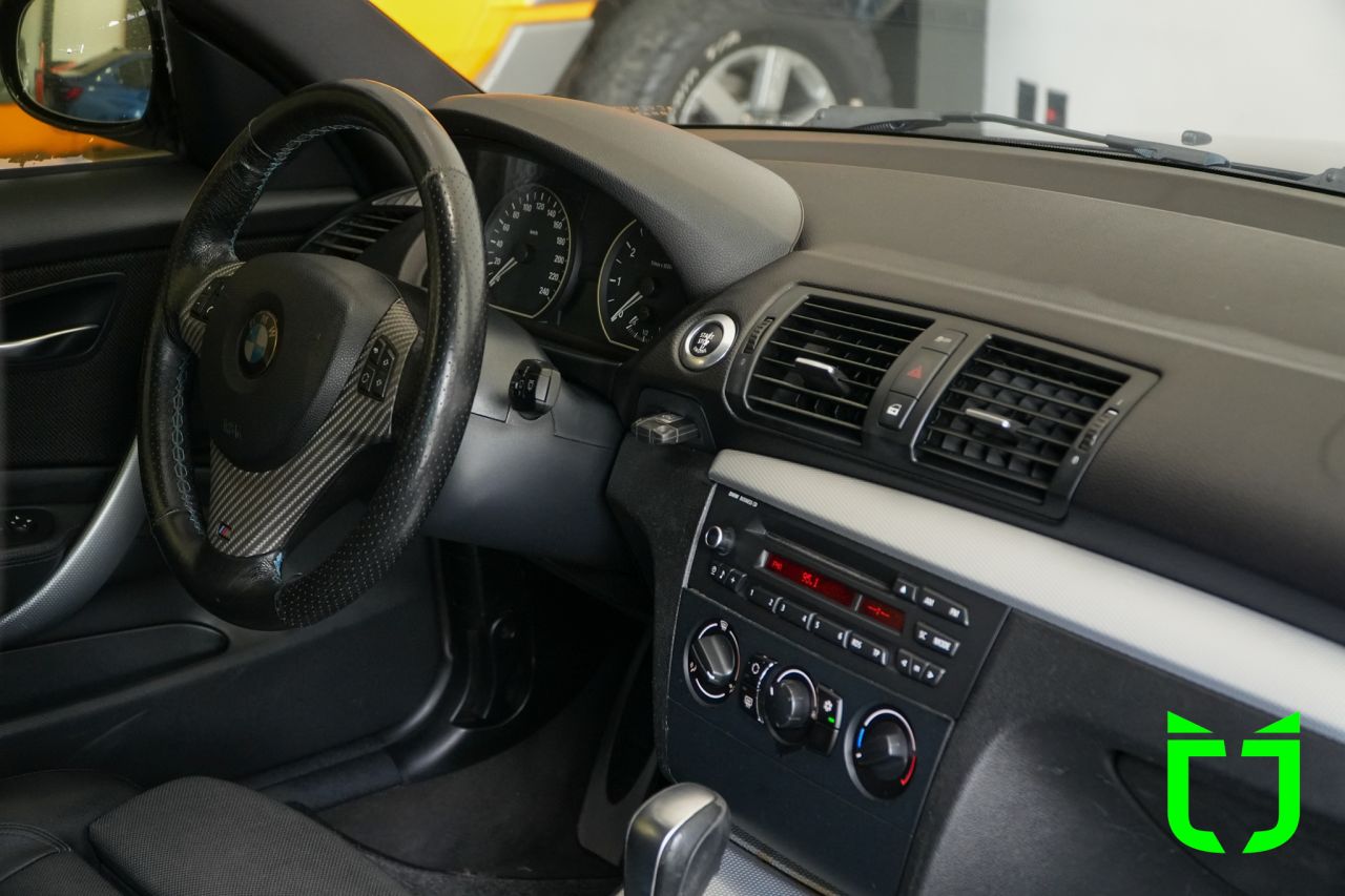 Bmw 118I 2.0 16V 4P HATCH AUTOMÁTICO 2012 Preto - foto 14
