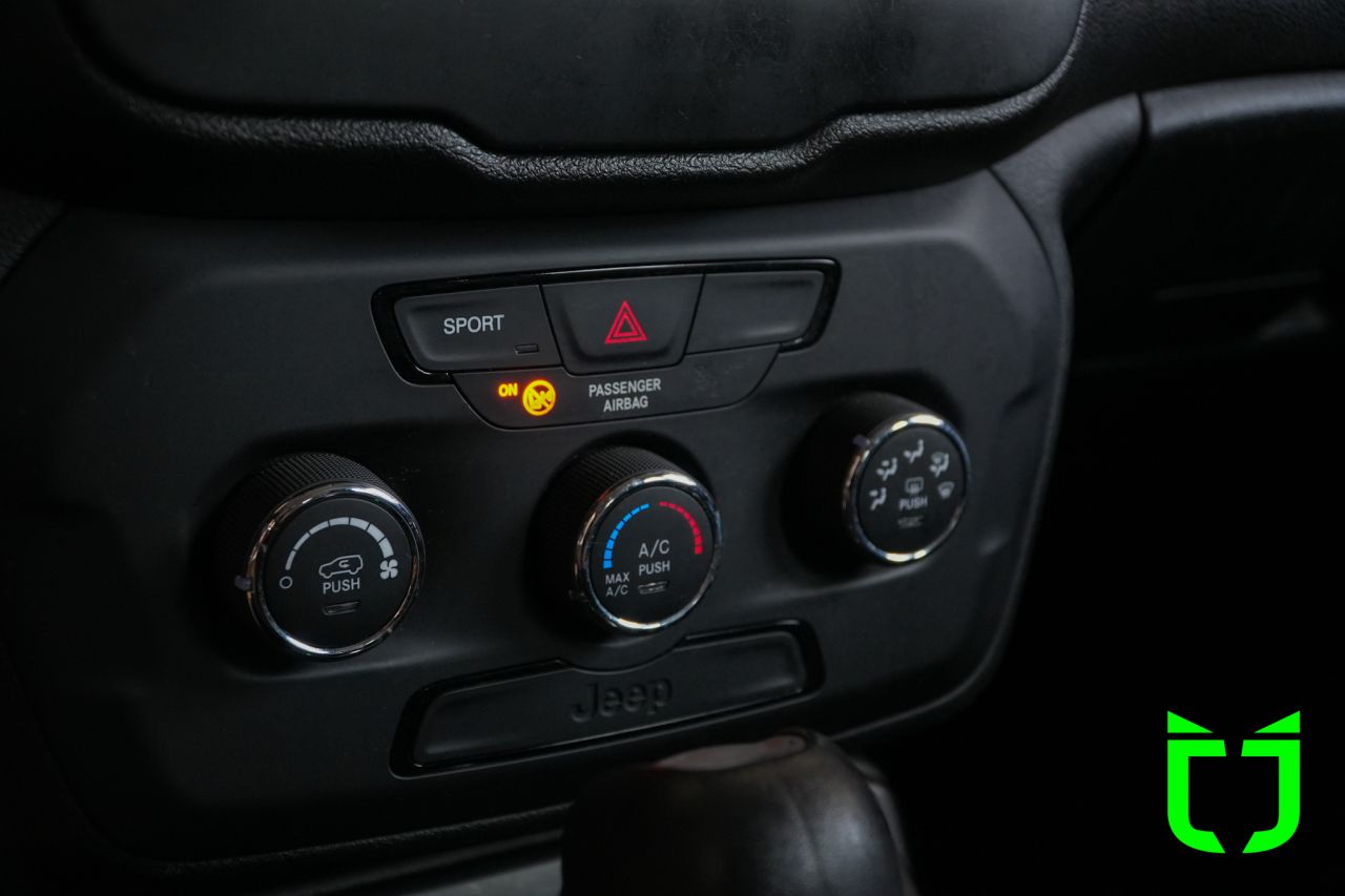 Jeep Renegade 1.8 16V 4P FLEX AUTOMÁTICO 2020 Preto - foto 12