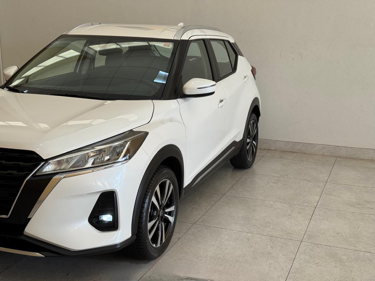 Nissan Kicks 1.6 16v 4p Flexstart Advance Xtronic Automático Cvt Branco 2024 - Ayrton Automóveis