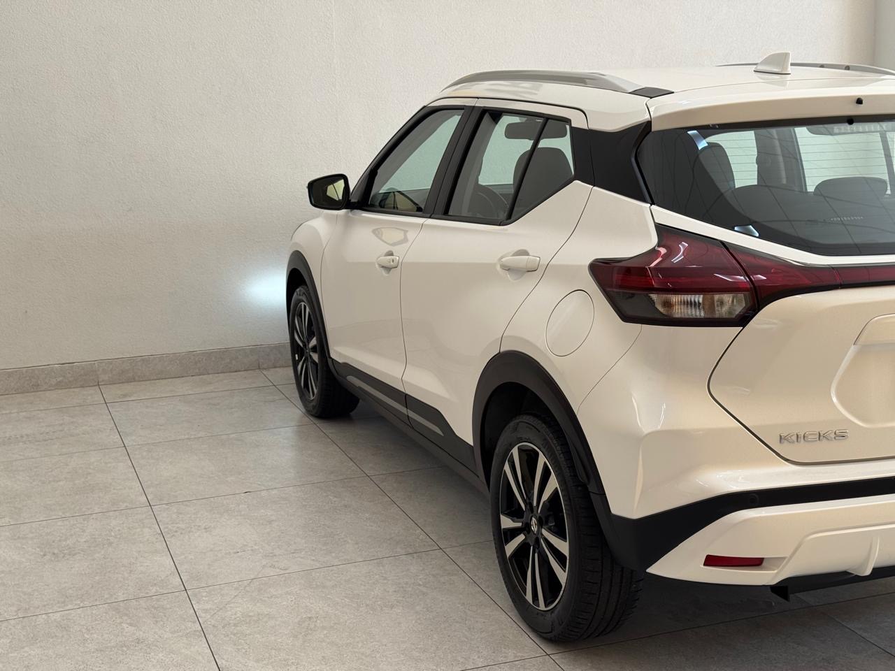 Nissan Kicks 1.6 16v 4p Flexstart Advance Xtronic Automático Cvt Branco 2024 - Ayrton Automóveis
