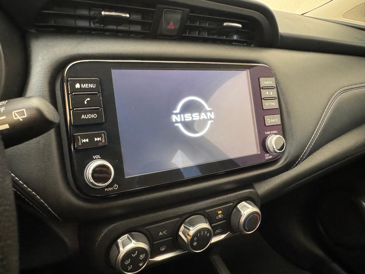 Nissan Kicks 1.6 16v 4p Flexstart Advance Xtronic Automático Cvt Branco 2024 - Ayrton Automóveis