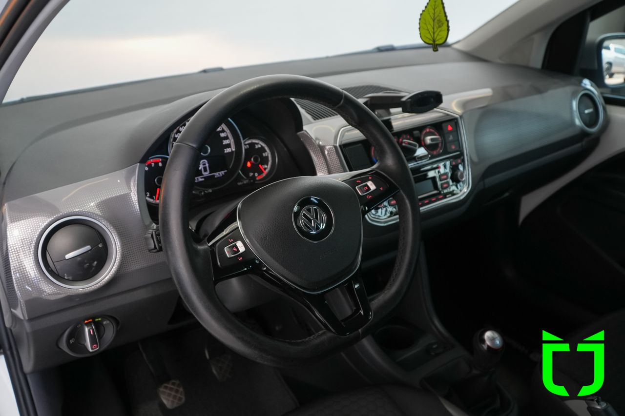 Volkswagen Cross UP 1.0 12V 4P FLEX 2019 Branco - foto 10