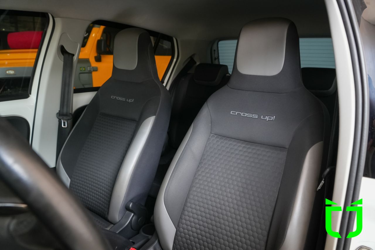 Volkswagen Cross UP 1.0 12V 4P FLEX 2019 Branco - foto 16