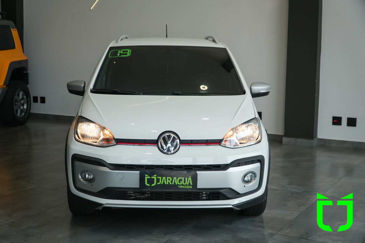 Volkswagen Cross UP 1.0 12V 4P FLEX 2019 Branco - foto 2
