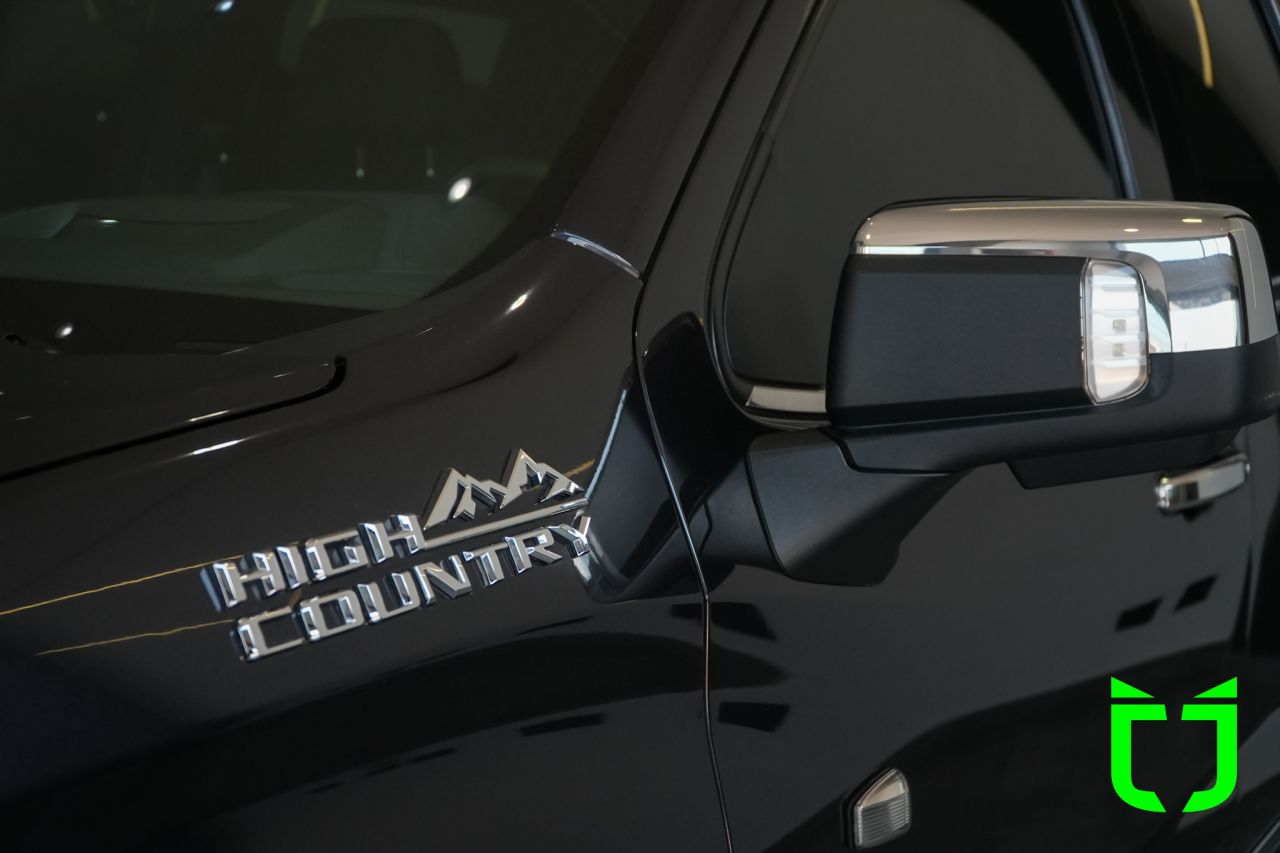 Chevrolet Silverado 5.3 V8 1500 HIGH COUNTRY CABINE DUPLA 4X4 AUTOMÁTICO 2024 Cinza - foto 9