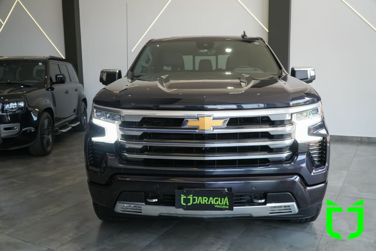 Chevrolet Silverado 5.3 V8 1500 HIGH COUNTRY CABINE DUPLA 4X4 AUTOMÁTICO 2024 Cinza - foto 2