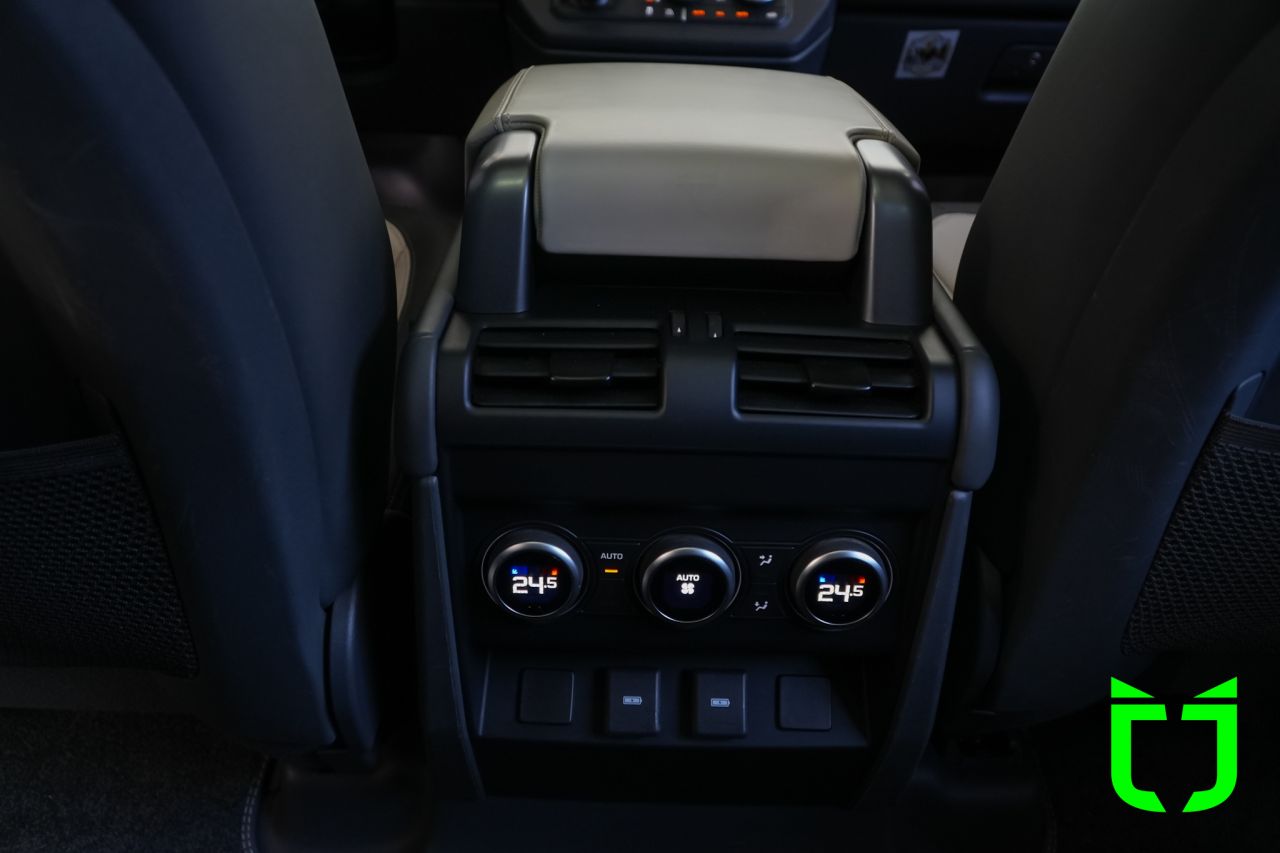 Land Rover Defender 110 3.0 24V 4P D300 TURBO DIESEL MHEV X-DYNAMIC S AWD AUTOMÁTICO 2023 Preto - foto 16
