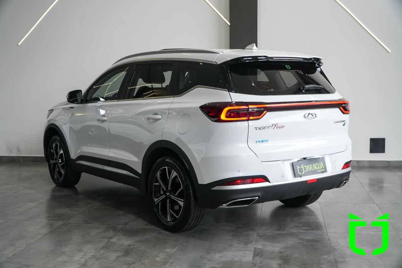 Chery Tiggo 7 Pro 1.5 16V 4P TGDI PHEV PLUG-IN AUTOMÁTICO DHT 2025 Branco - foto 4