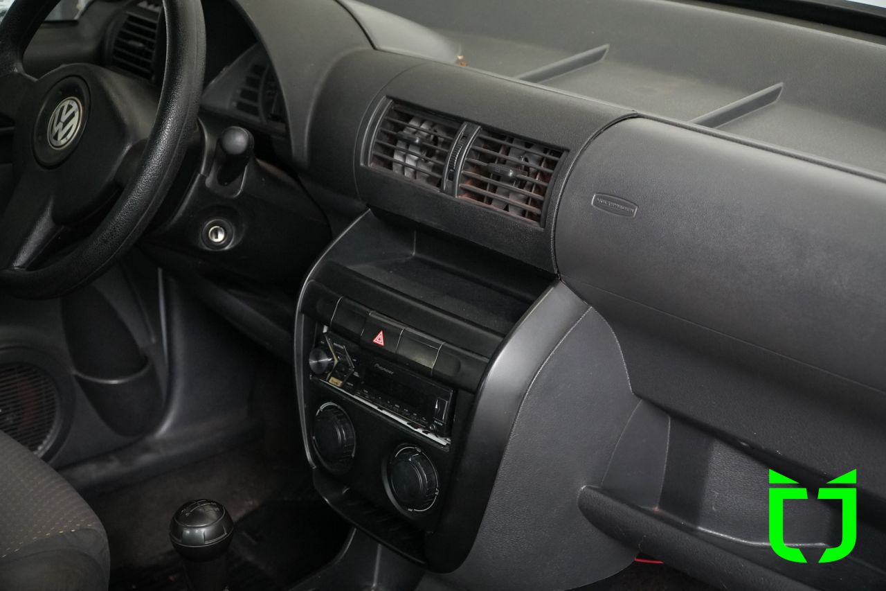 Volkswagen Fox 1.0 2007 Prata - foto 8