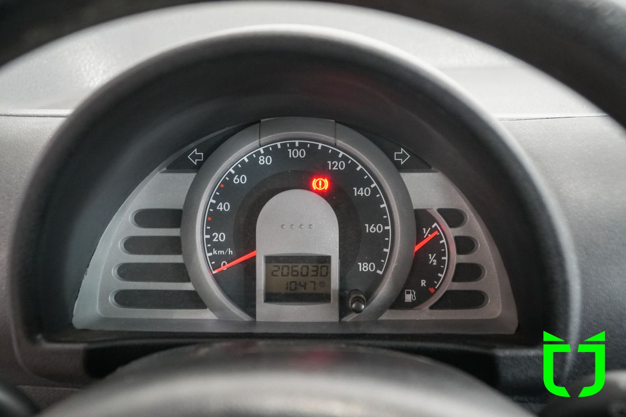 Volkswagen Fox 1.0 2007 Prata - foto 10