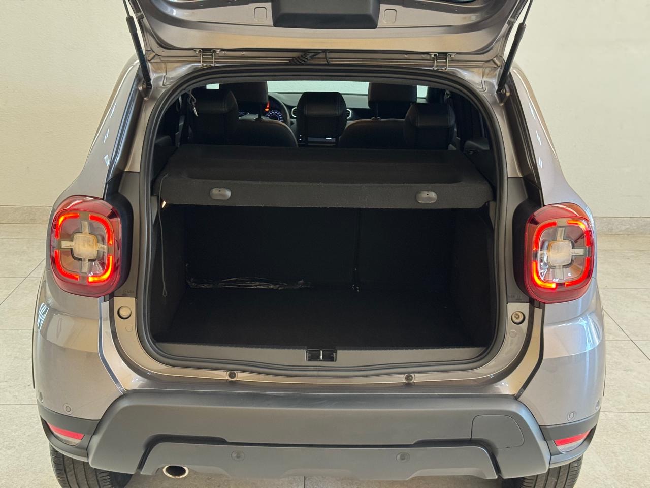 Renault Duster 1.6 16v 4p Flex Sce Iconic X-tronic Automático Cinza 2024 - Ayrton Automóveis