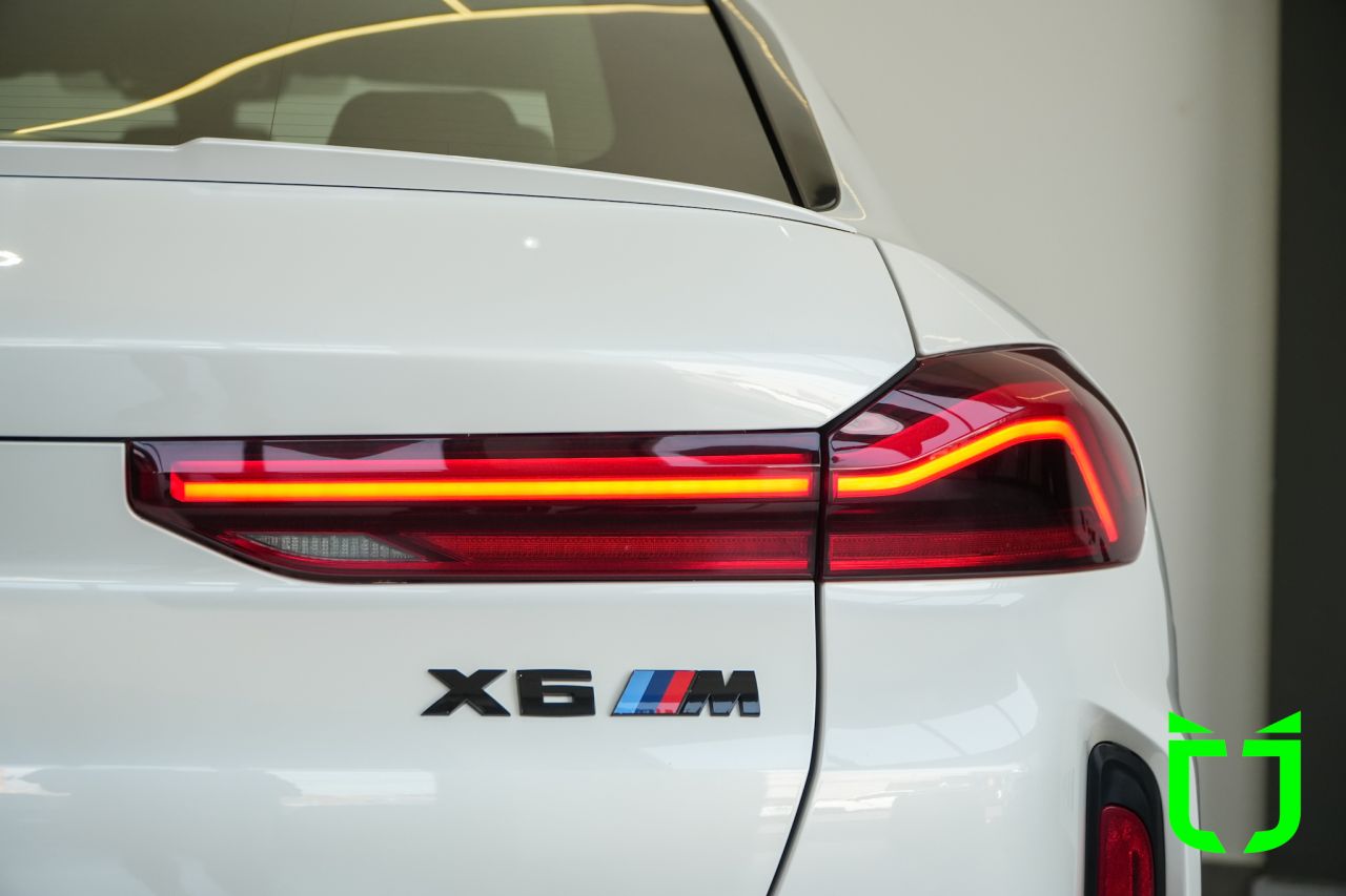 Bmw X6 4.4 V8 32V 4P M COUPÉ BI-TURBO AUTOMÁTICO 2021 Branco - foto 32