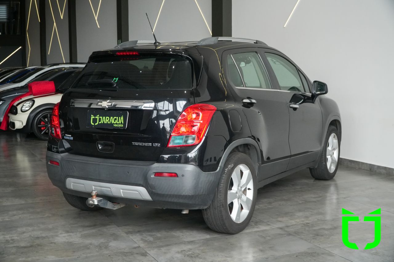 Chevrolet Tracker 1.8 16V 4P FLEX LTZ AUTOMÁTICO 2014 Preto - foto 6